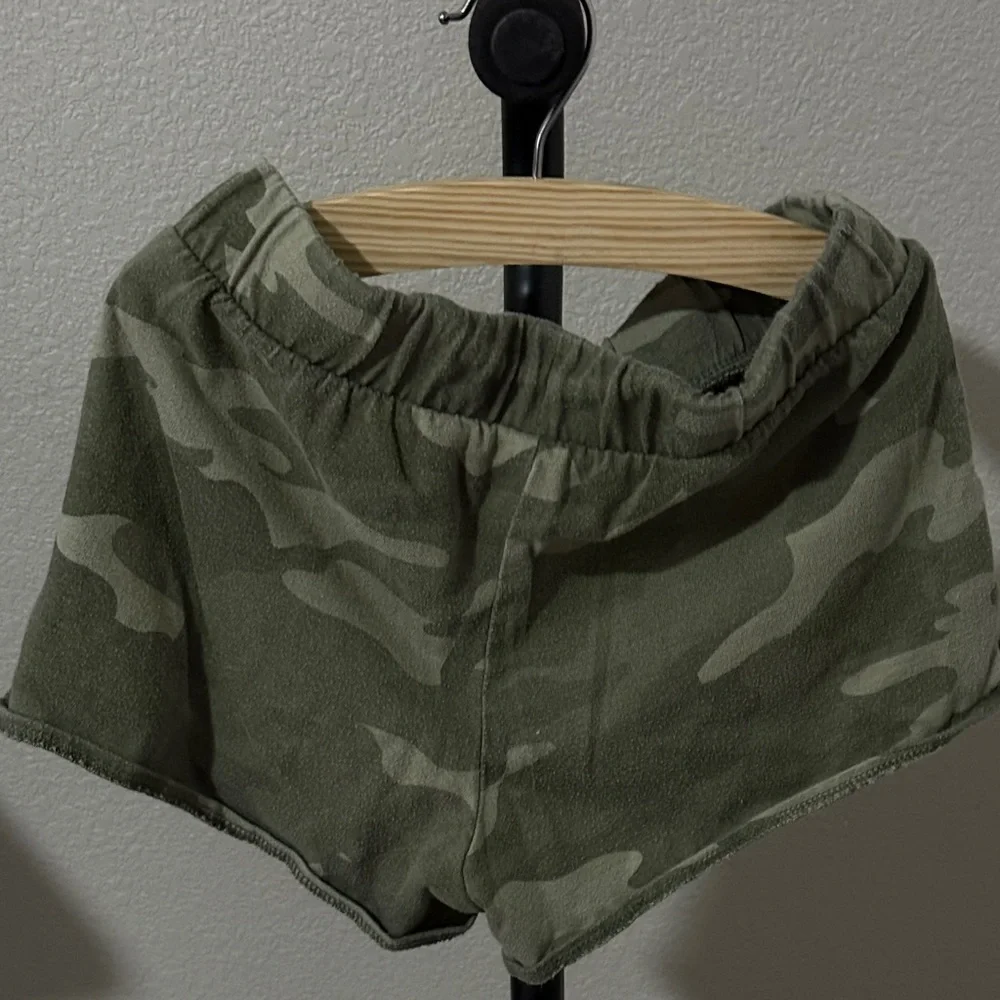 Old Navy Olive Camo Shorts
